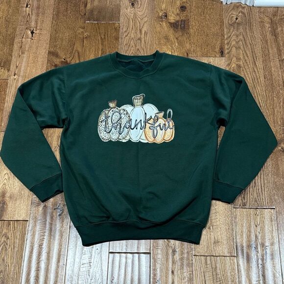 Tops - Green Thankful Sweatshirt Sz M